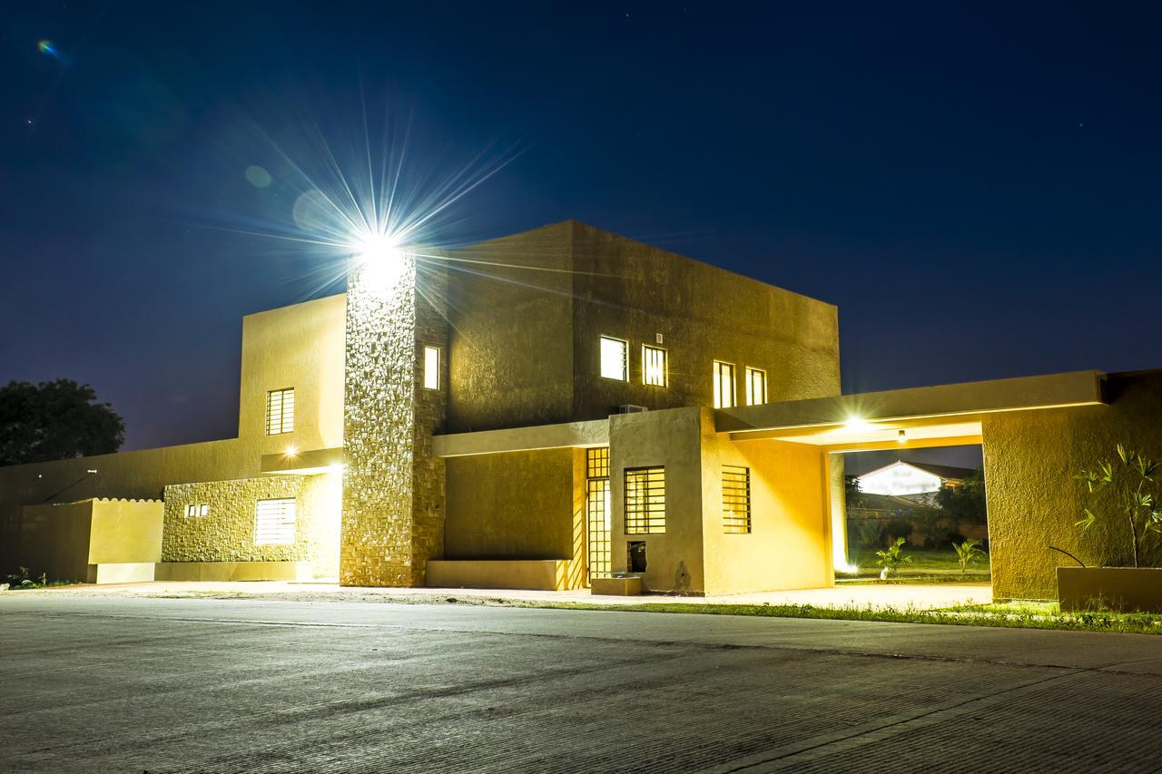 El Suto-Aparthotel San Jose de Chiquitos Luaran gambar